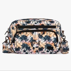 EUC Lug Carousel Convertible Crossbody